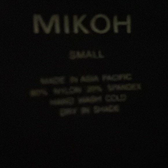 Mikoh Moorea One Piece | Color Black - Picture 10 of 10